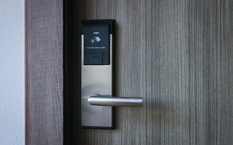 Serrures connectées intelligentes installées à Issy-les-Moulineaux